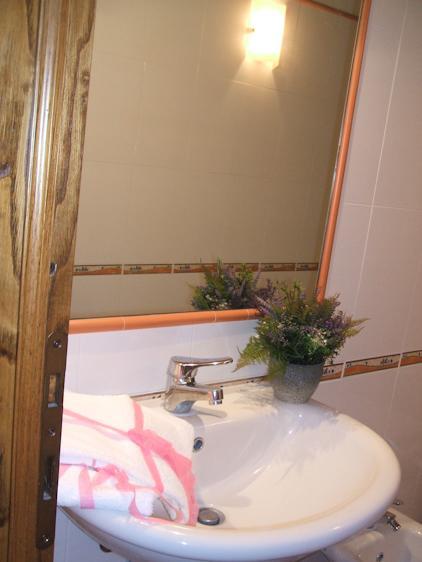 הוילה קסטליונה דלה פסקאיה Agriturismo Valbona מראה חיצוני תמונה