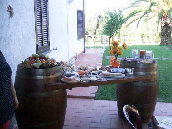 הוילה קסטליונה דלה פסקאיה Agriturismo Valbona מראה חיצוני תמונה