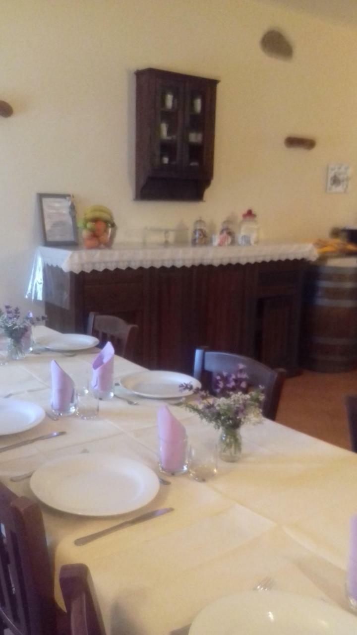 הוילה קסטליונה דלה פסקאיה Agriturismo Valbona מראה חיצוני תמונה