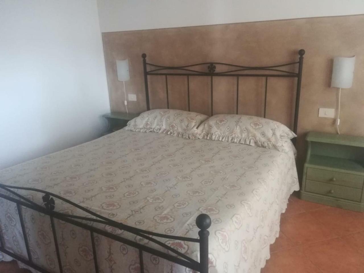 הוילה קסטליונה דלה פסקאיה Agriturismo Valbona מראה חיצוני תמונה