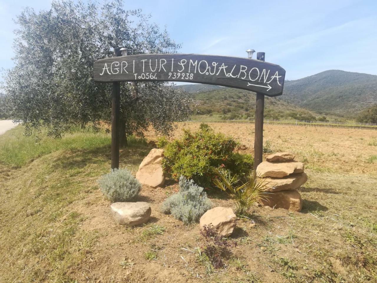 הוילה קסטליונה דלה פסקאיה Agriturismo Valbona מראה חיצוני תמונה